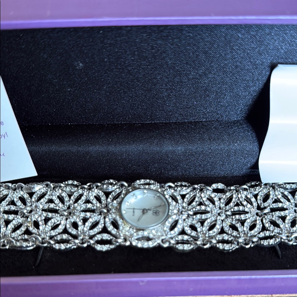 Elegant Silver Bracelet Watch